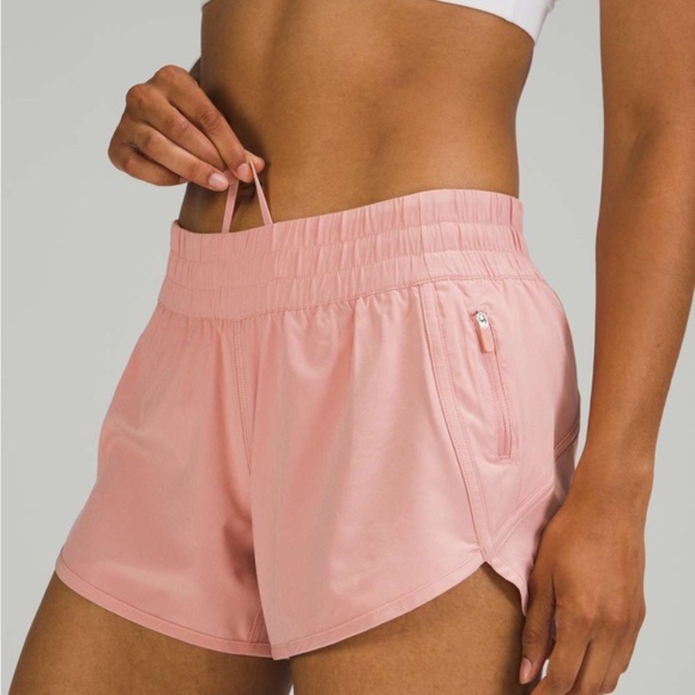 Lululemon track That LR 4” Short in Pink Puff